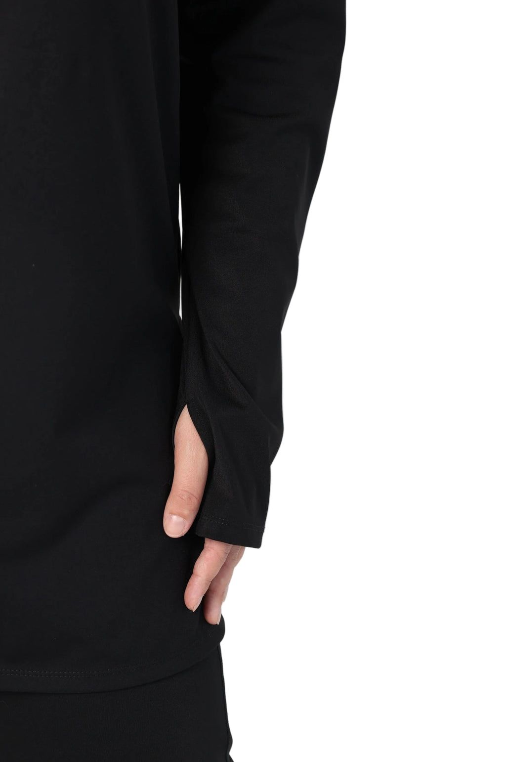 MODEST TRAINING TOP BLACK